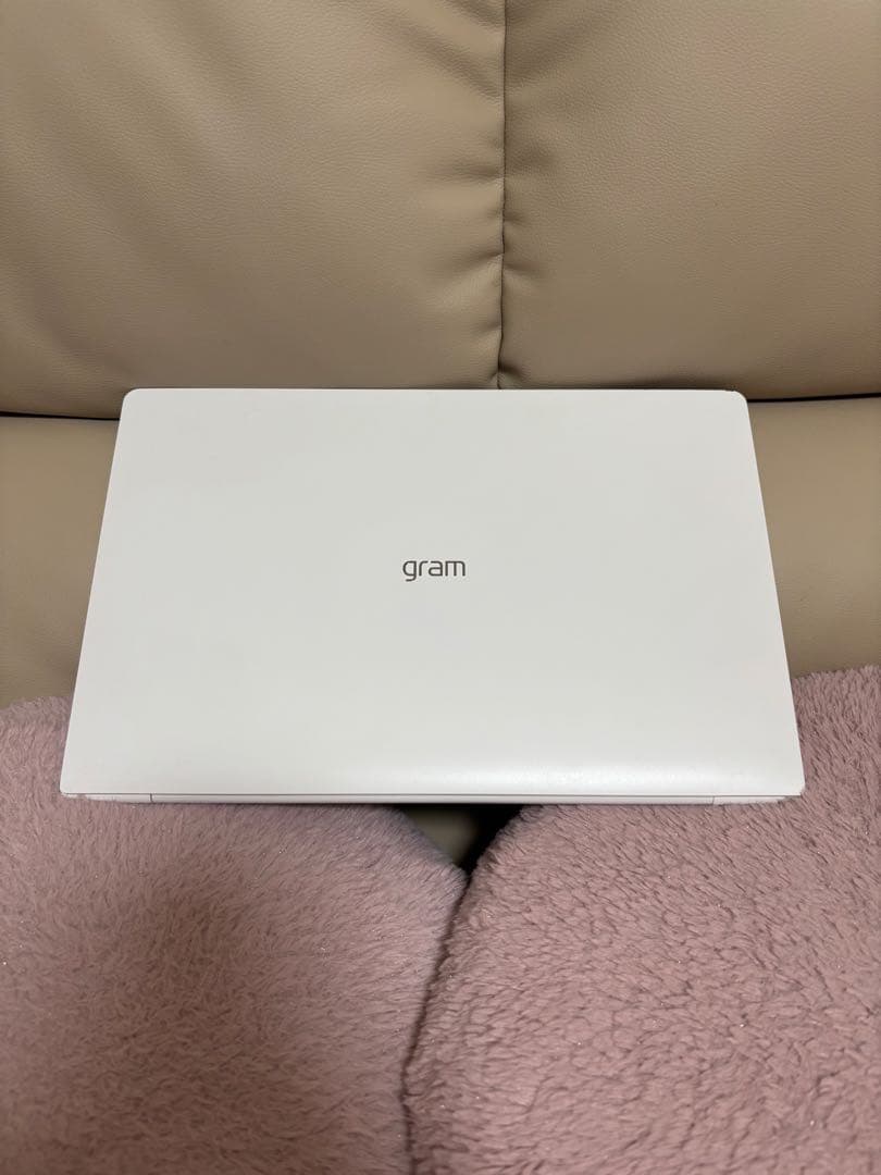 【メモリ増設済！】LG gram ノートパソコン 14z980