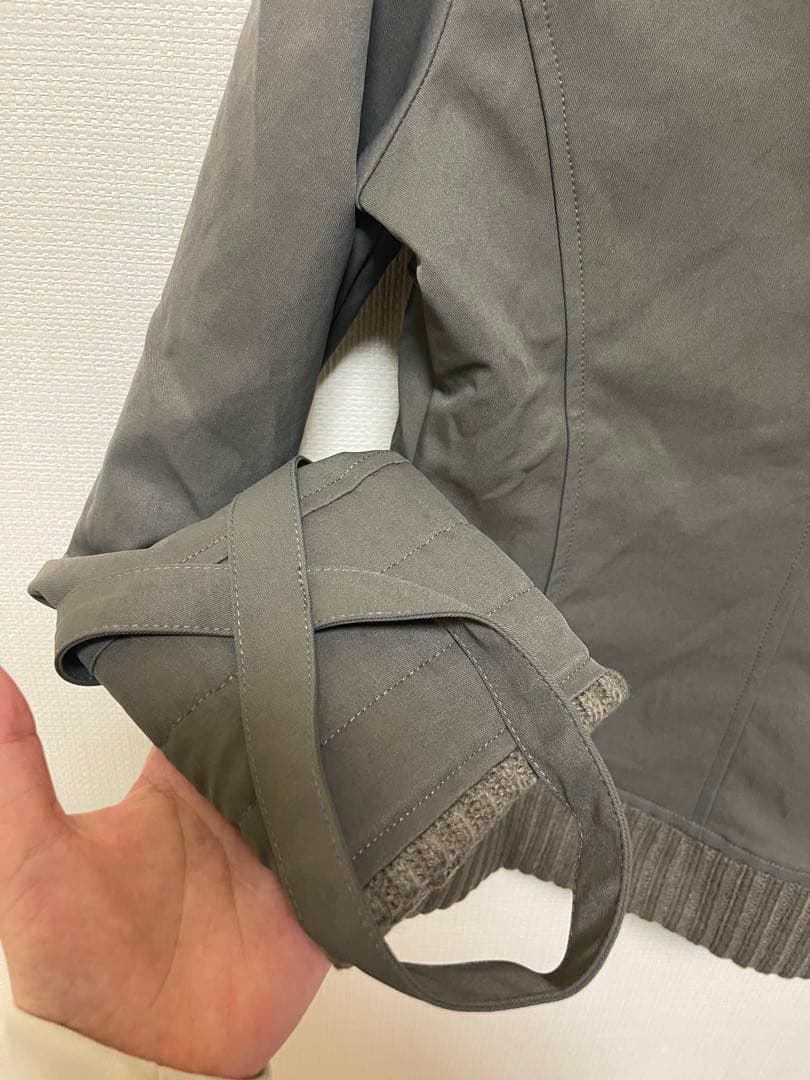 リブ襟 中綿ジャケット グレー ジップアップ ミリタリー風 Y2K 韓国