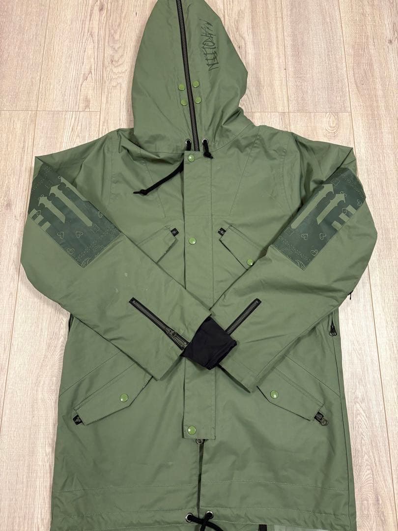 MARQLEEN スノーボードウェア　ジャケット Mサイズ