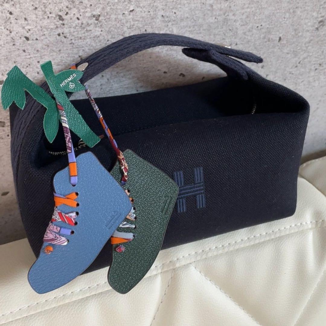 正規品　HERMES　エルメス　プティアッシュ　チャーム　シューズ靴　バスケ