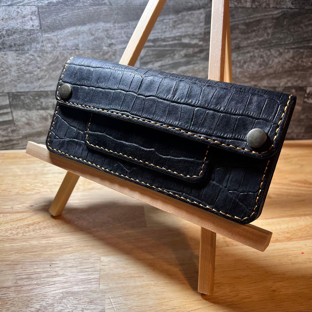 ロングトラッカー 財布 黒 国産ロロマ革 クロコ型押 手縫い　テンダーロイン　風