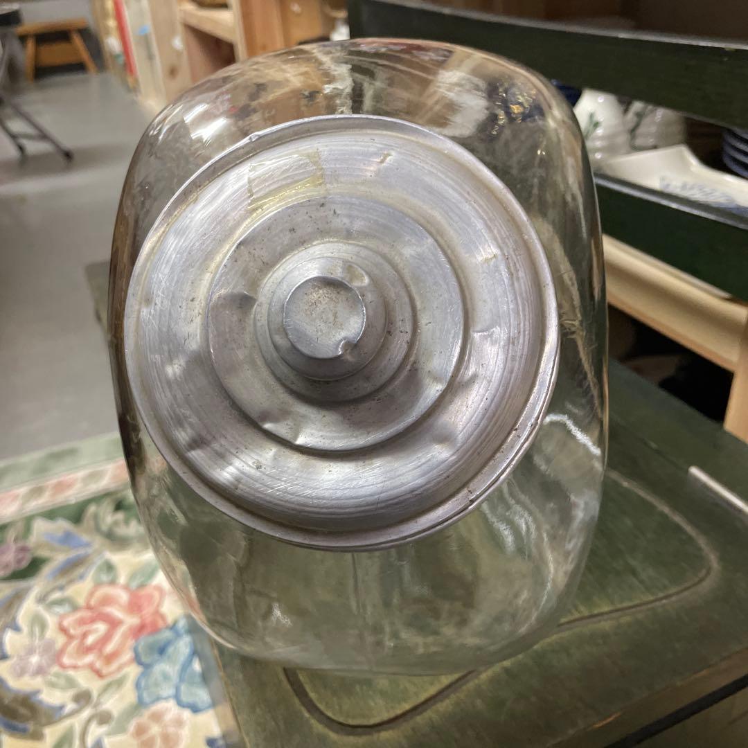 昭和古ガラス　駄菓子屋さんのお菓子入れガラス容器　フタ付き　昭和レトロ