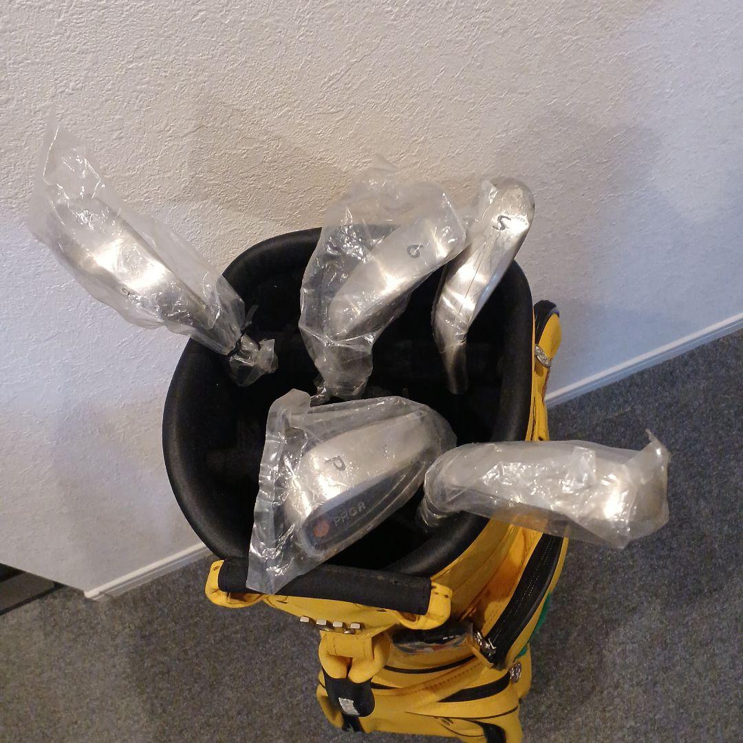 イエローカラー キャディバッグ　クラブ　レディース