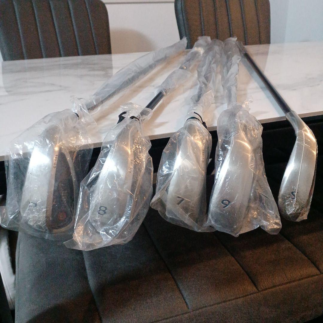 イエローカラー キャディバッグ　クラブ　レディース