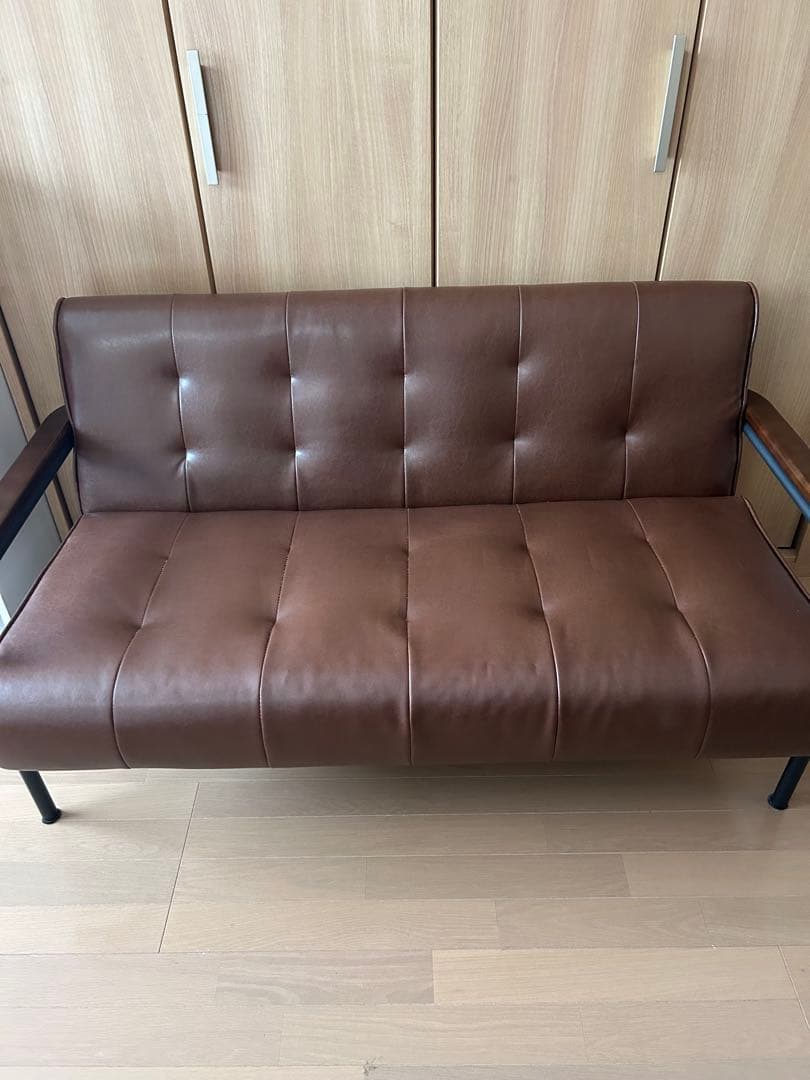 ブラウン合成皮革ソファ