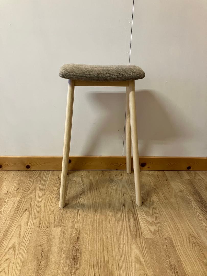 ハイスツール　新品　ホワイト色
