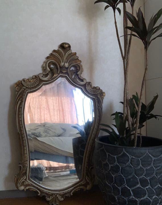 お値段交渉歓迎♪フランスアンティークの鏡