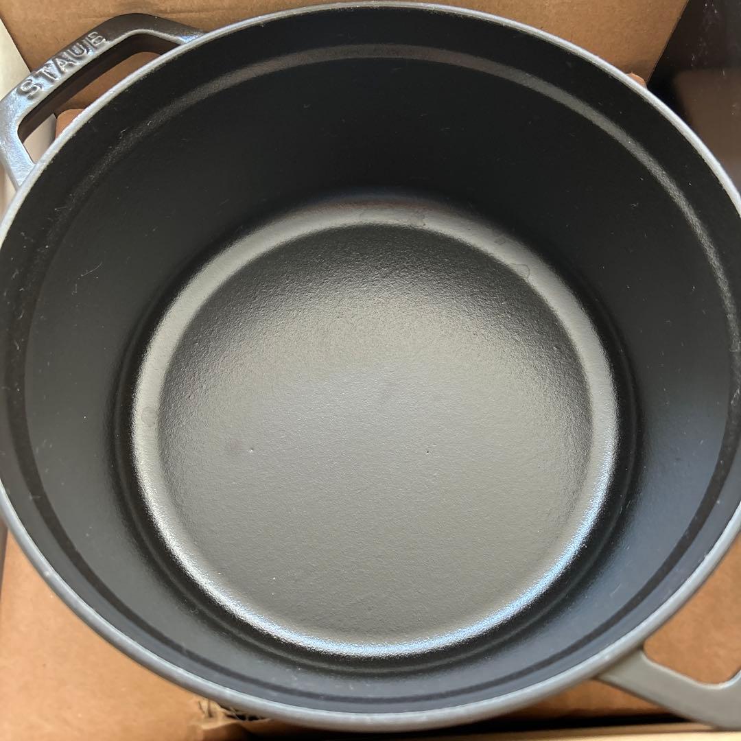 ストウブ　鍋　黒　25センチ