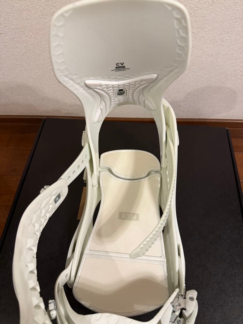 スノーボード 22-23 FLUX CV