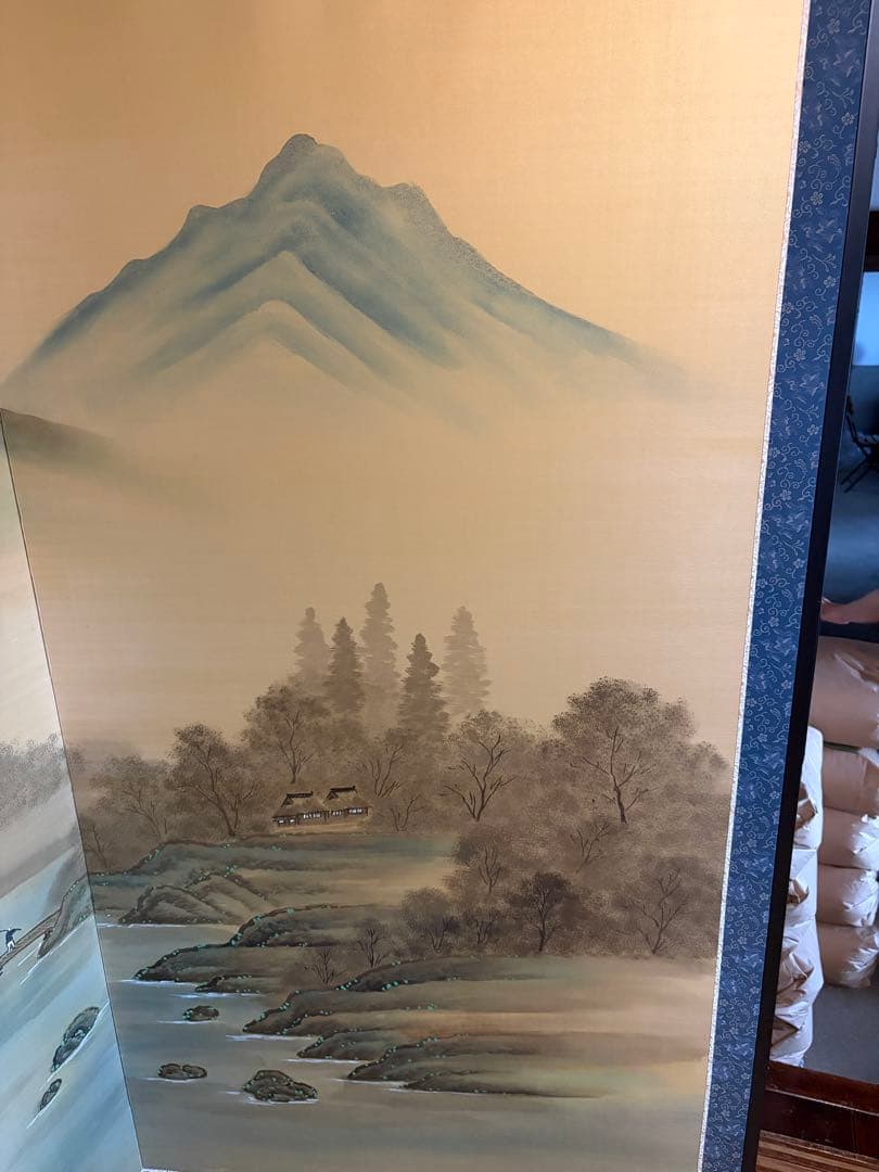 屏風　2枚折　(高さ約176㎝ 2連幅176㎝)