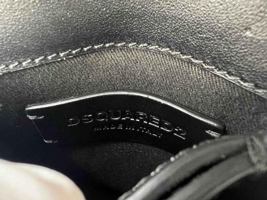 ★美品　DSQUARED2 ディースクエアード 2WAY レザー フォンポーチ★