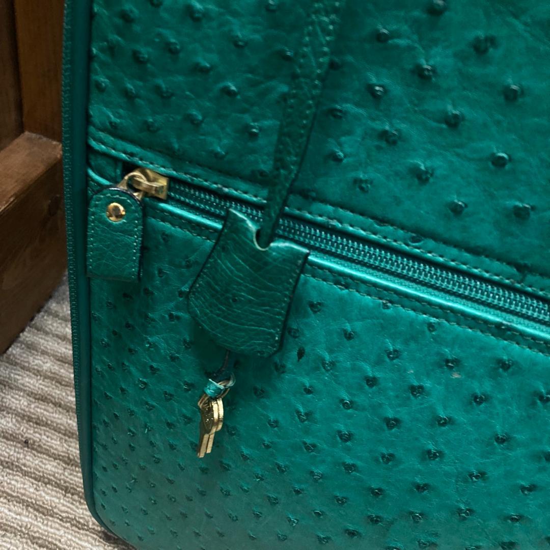 ▼JRA オーストリッチ　キャリーバッグ　グリーン　日本製　レザー　鍵付き