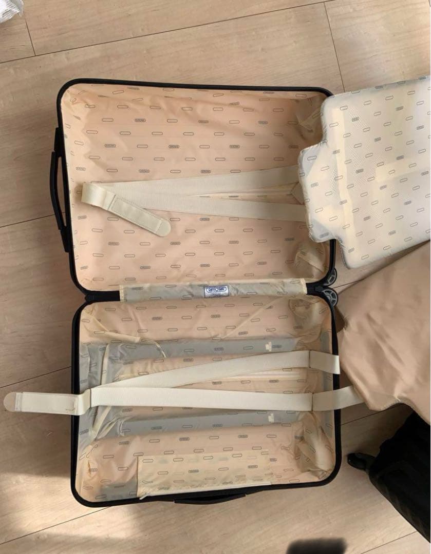RIMOWAリモワ　パールローズ　サルサエアー34l レア　限定品