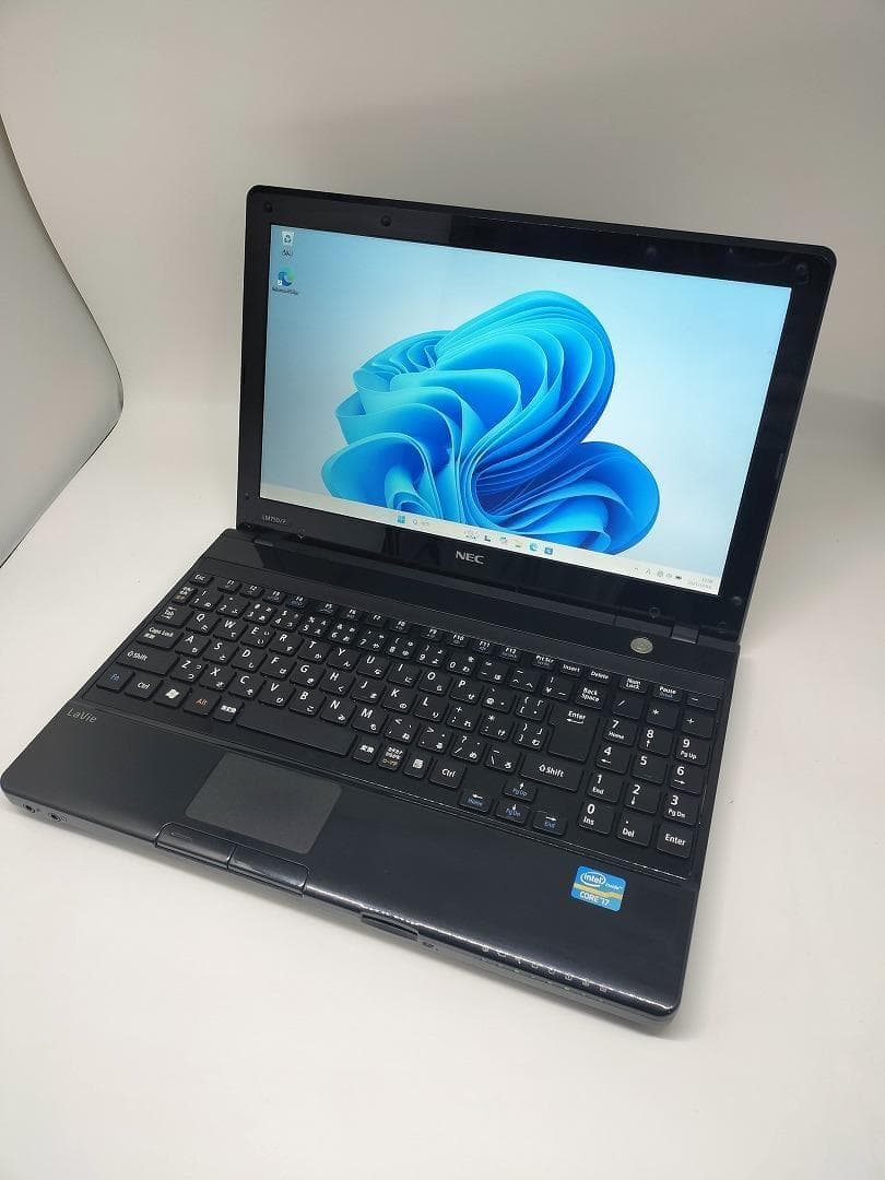 【NEC】爆速 Corei7/新品SSD256GB 13.3ノートパソコン C7