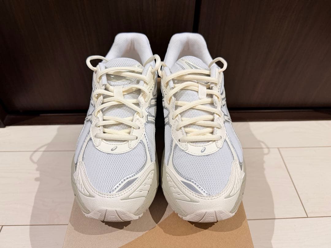 ASICS GT-2160 (ホワイト/クリーム)