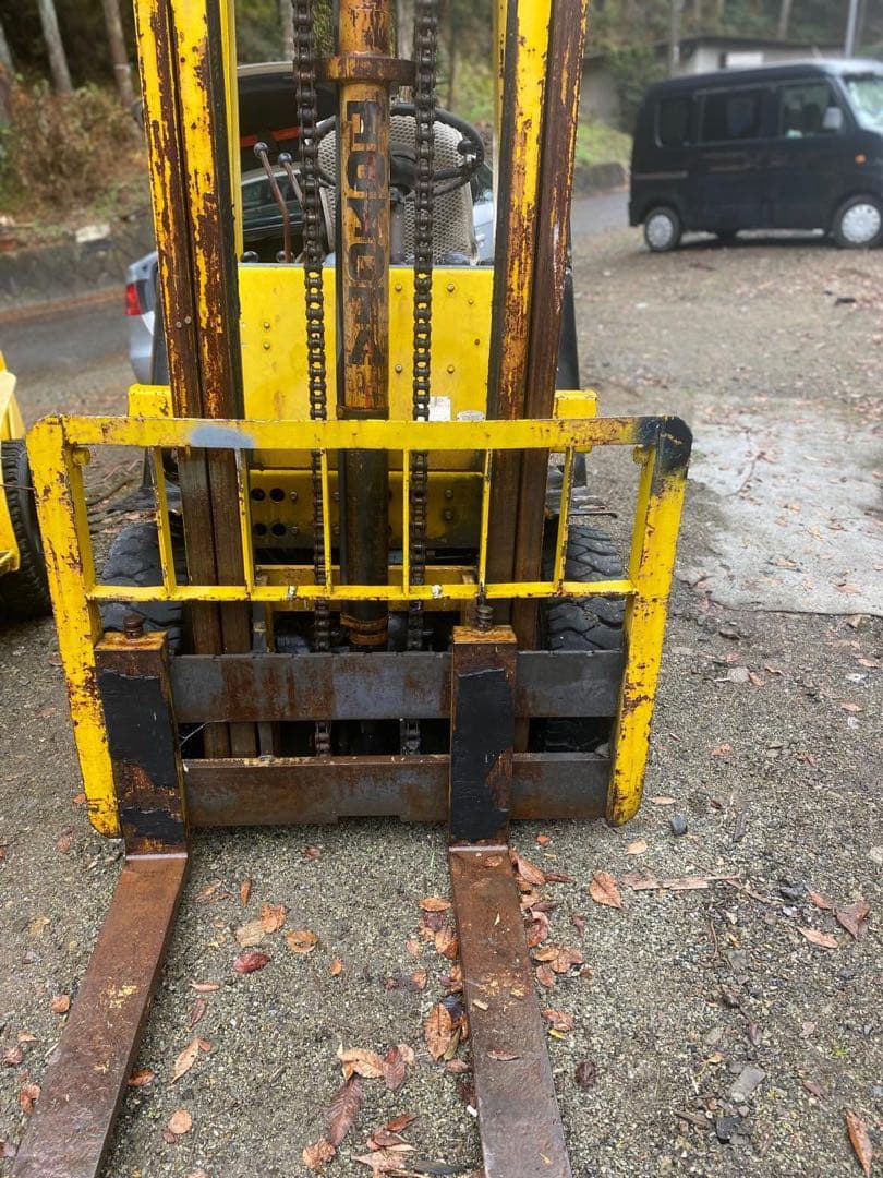 トヨタ フォークリフト イエロー