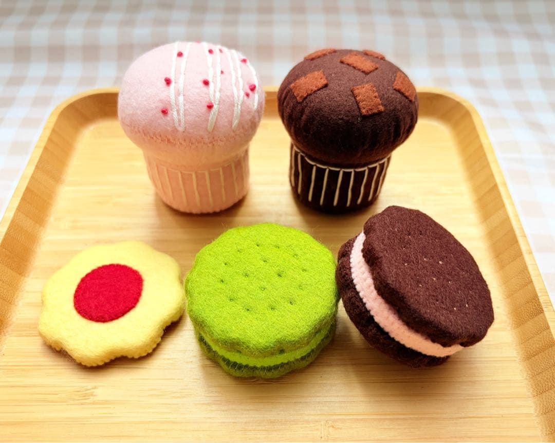 【ミミ】フェルトおままごと　フェルトクッキー、マフィン