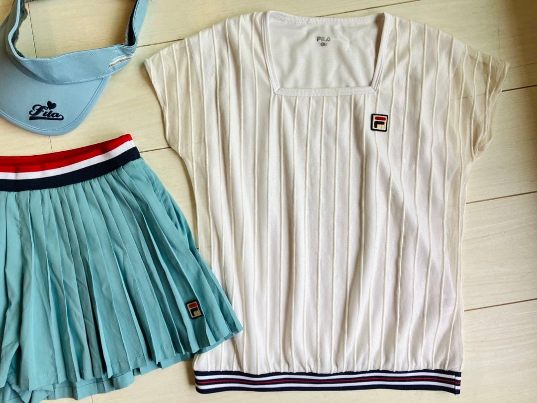 FILAフィラ＊オーガンジーシアートップスとプリーツキュロットパンツ上下セットS