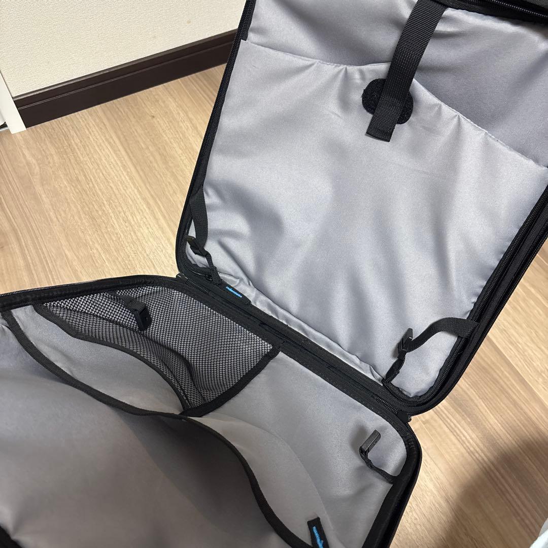 正規店購入　マイクロスケーター　ラゲッジイージー　子供が乗れるスーツケース