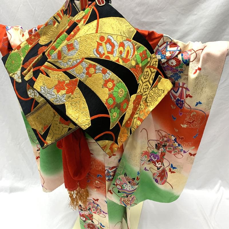 509ag34□七五三 七歳 女児 着物&袋帯 金彩 毬 糸車 蝶□美品