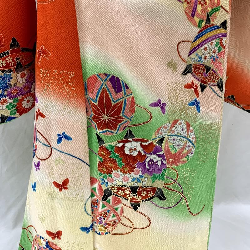 509ag34□七五三 七歳 女児 着物&袋帯 金彩 毬 糸車 蝶□美品