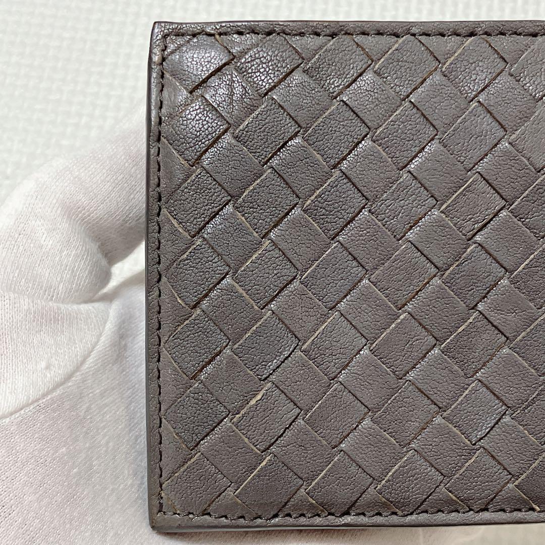 未使用BOTTEGA VENETA ボッテガヴェネタ レザー二つ折り財布　グレー