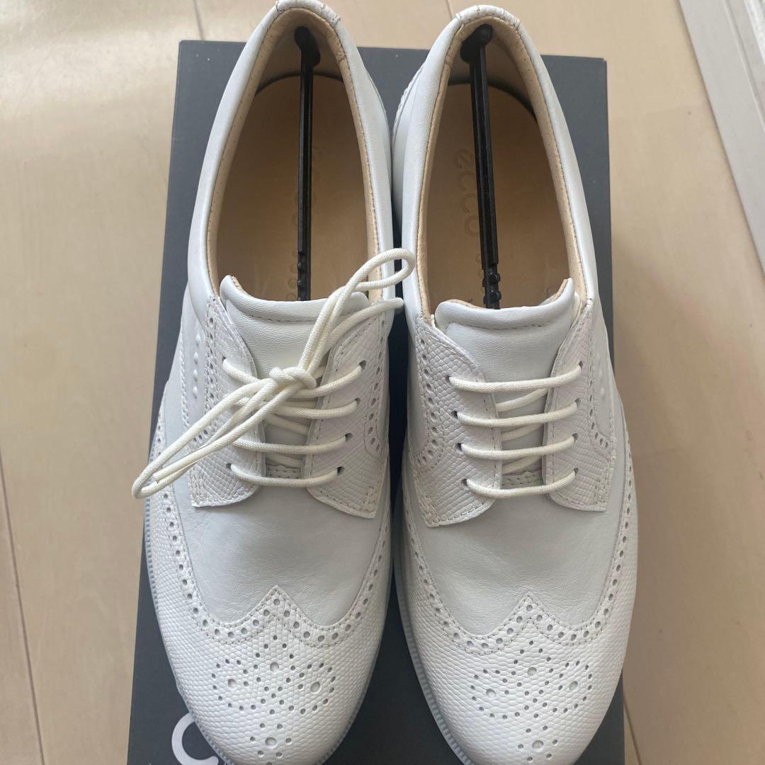 即購入OKです【新品未使用】ECCO ゴルフシューズ 女性用 ホワイト