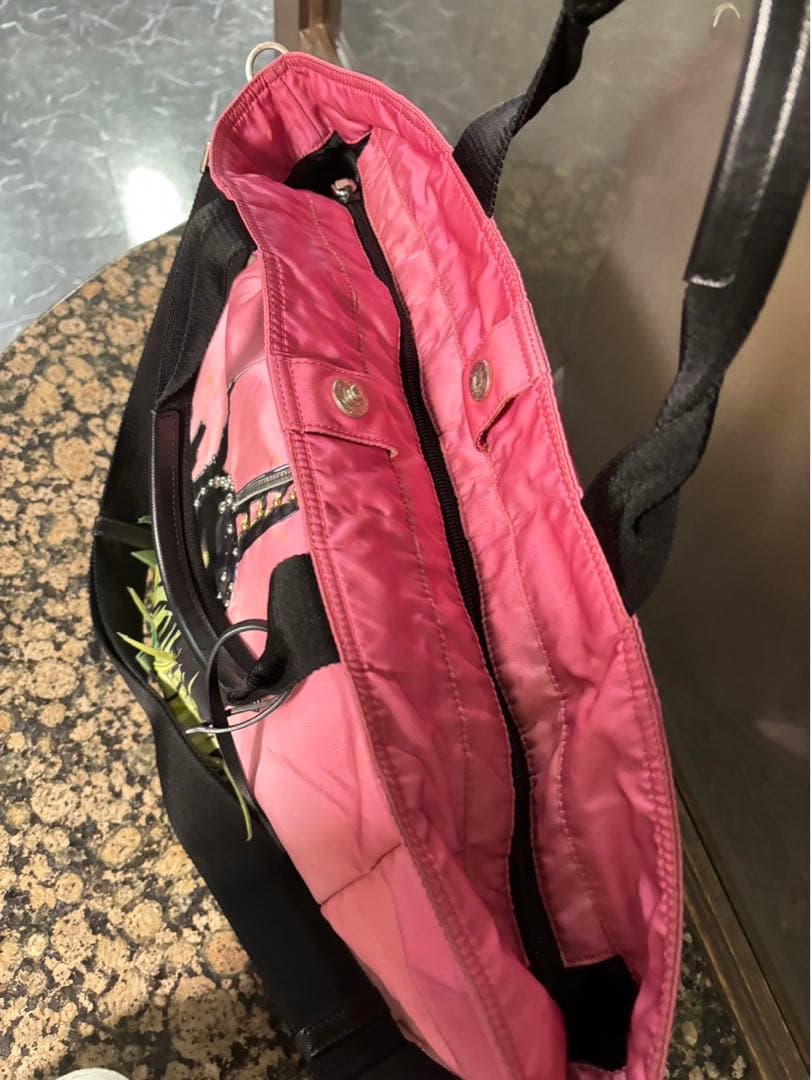 プラダ:2010 Limited Editionナイロンバッグ