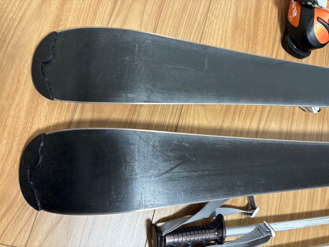 ロシニョールジュニア用スキーセット　スキー110cm／ブーツ20.5cm