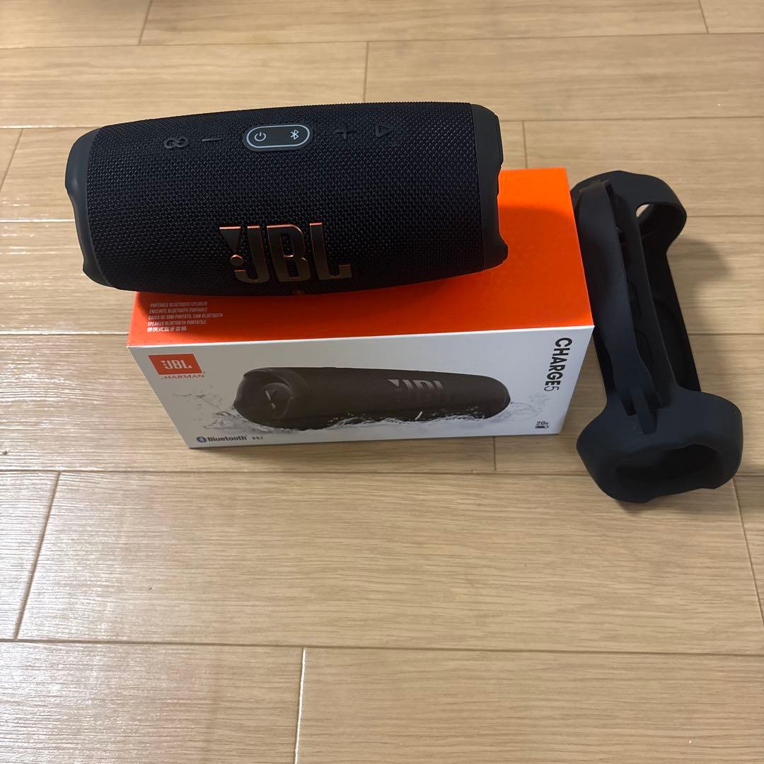 JBLチャージ5カバーと箱付き