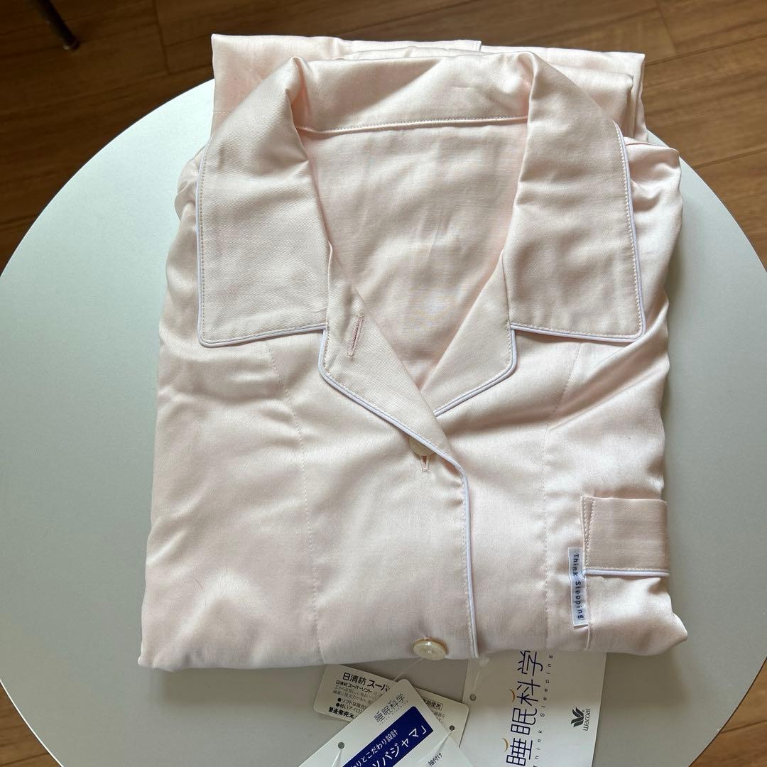 【新品】ワコール/睡眠科学　定番シャツパジャマ　Mサイズ 季節を問わずに着られる