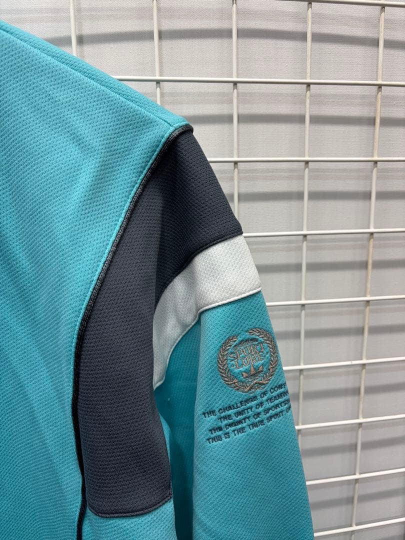 ［adidas］アディダス　 トラックジャケット　水色系　O 2512-222