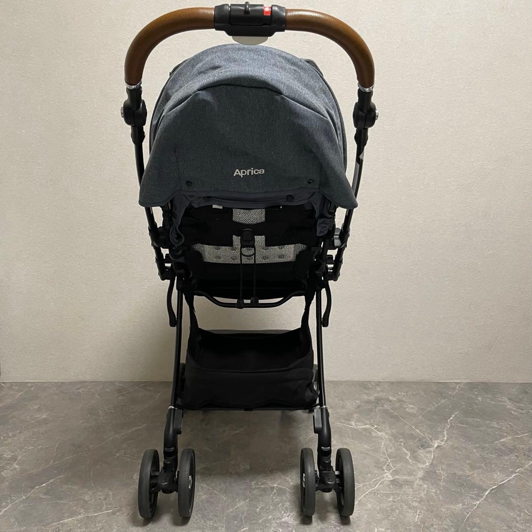 Aprica アップリカ ラクーナビッテクッション レザーハンドル　アニマル柄