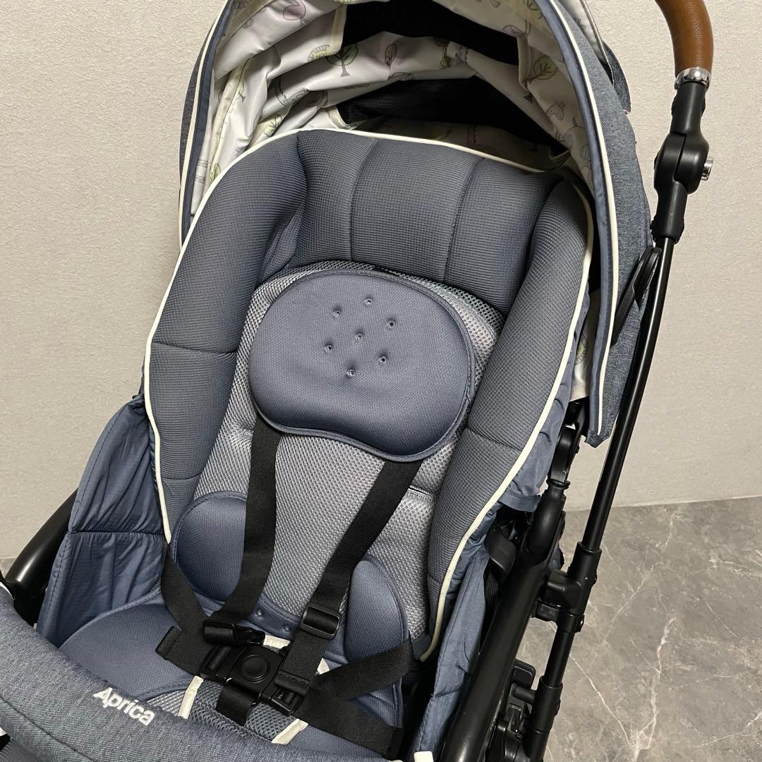 Aprica アップリカ ラクーナビッテクッション レザーハンドル　アニマル柄