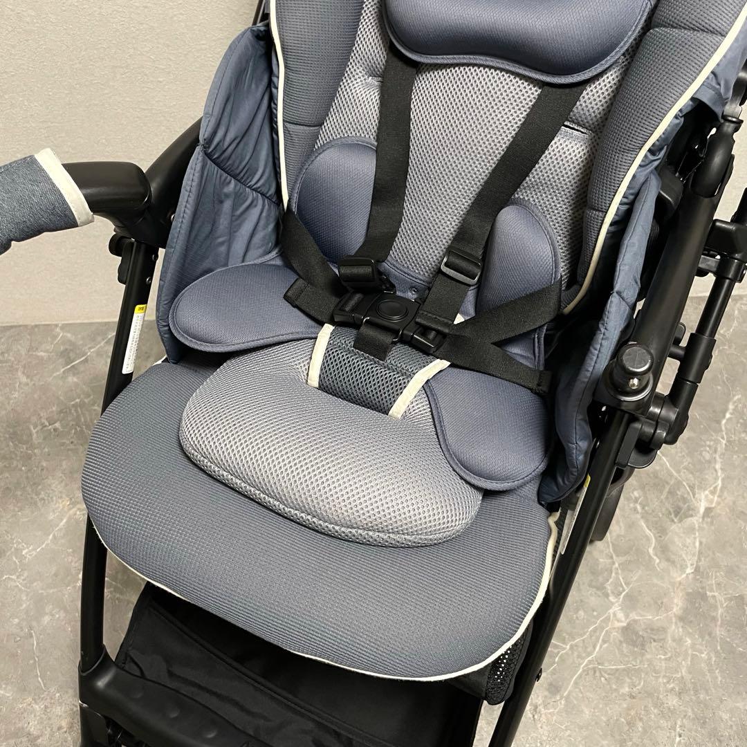 Aprica アップリカ ラクーナビッテクッション レザーハンドル　アニマル柄