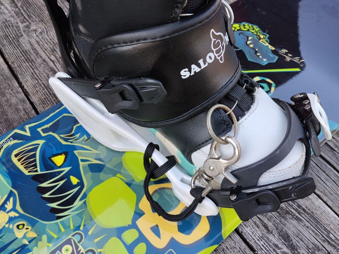 子供用スノーボード3点セット サロモン 105 ビンディング ブーツ 21～22