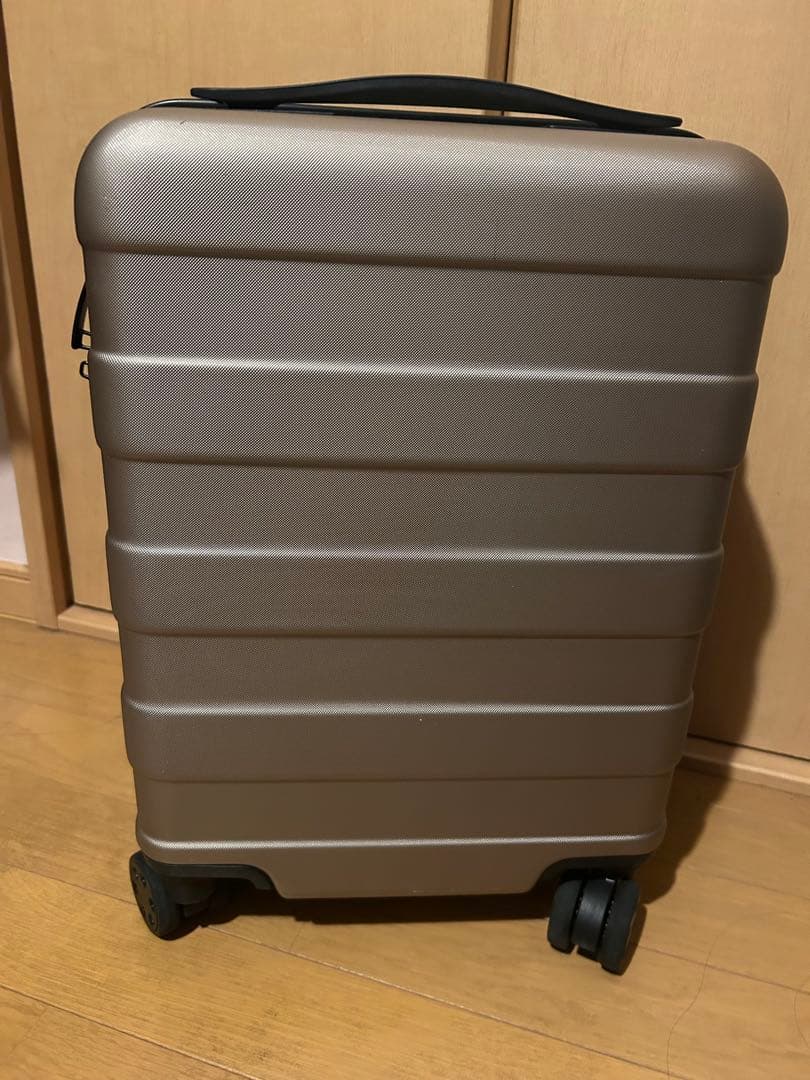 無印良品　キャリーケース