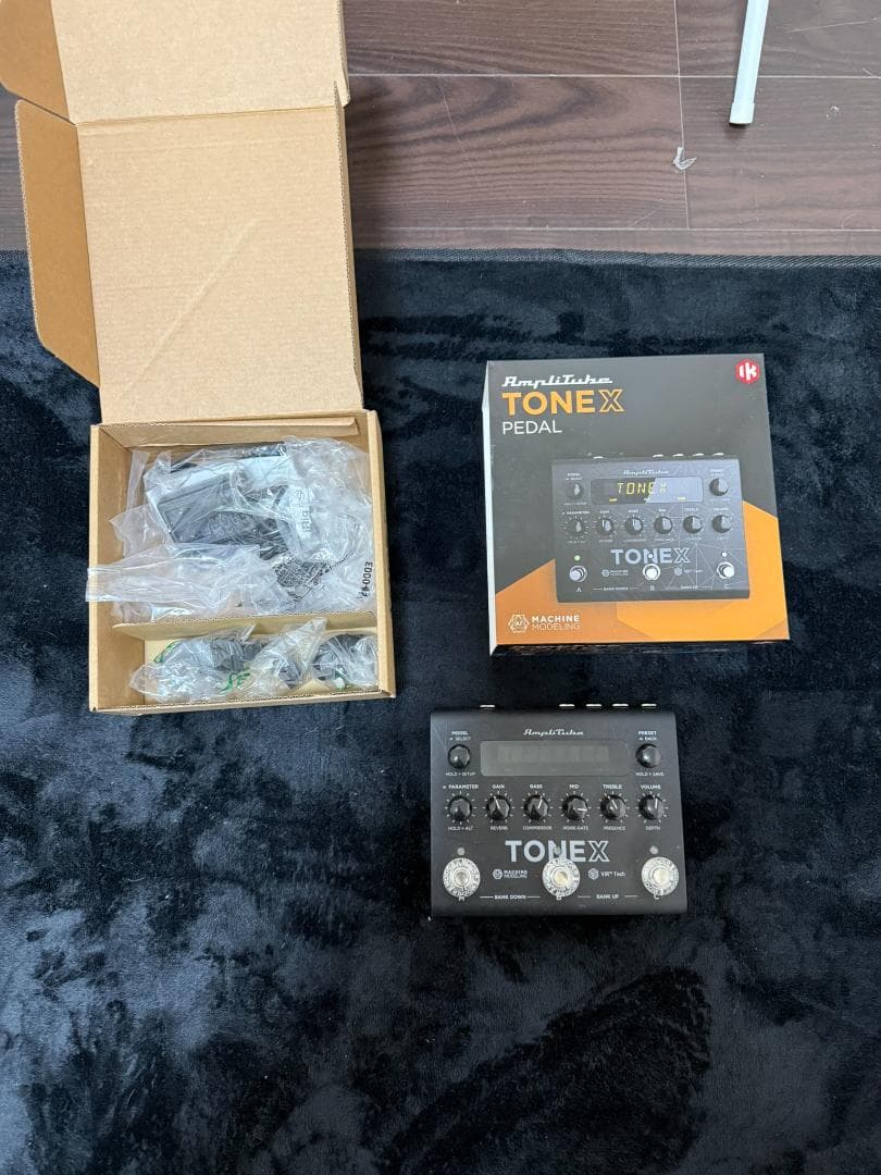 ギター AmpliTube TONEX PEDAL