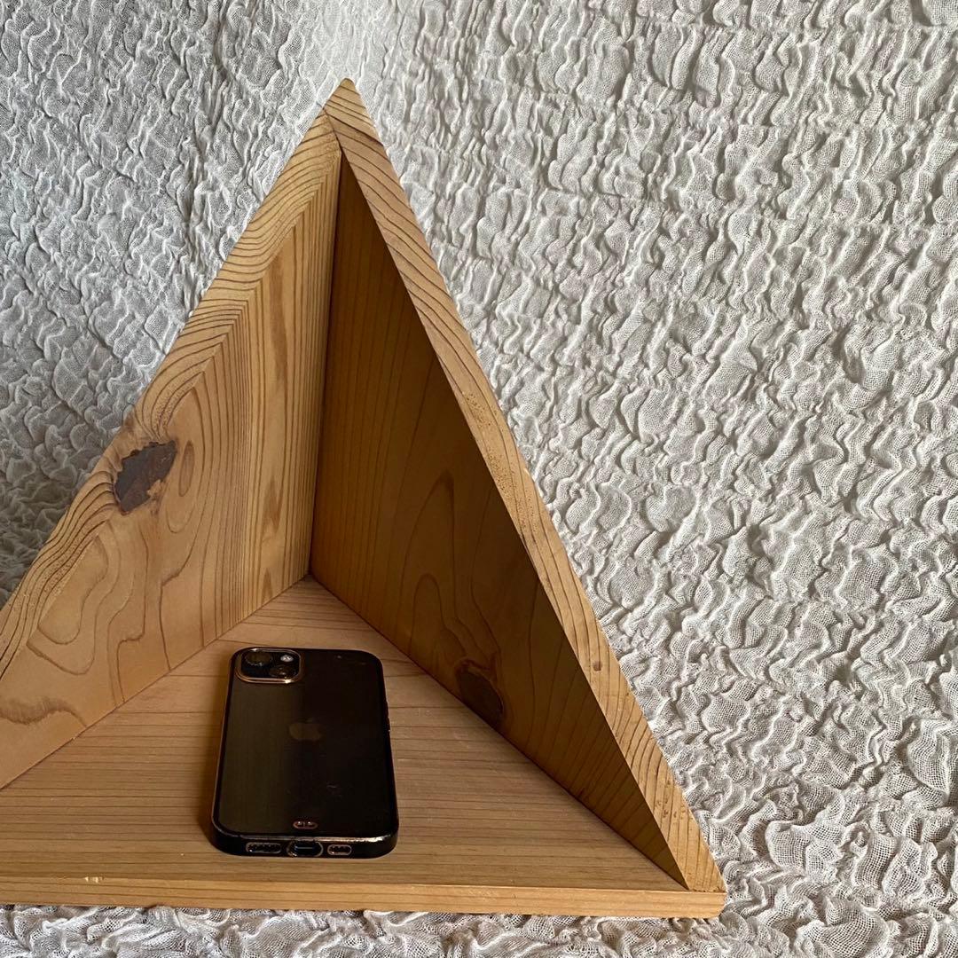 スピーカー　オブジェ  木製 三角 無塗装