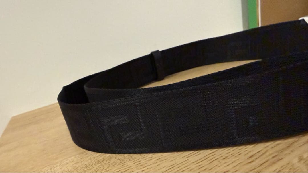 カ*ズ様 VERSACE ヴェルサーチ グレカ ナイロン ベルト