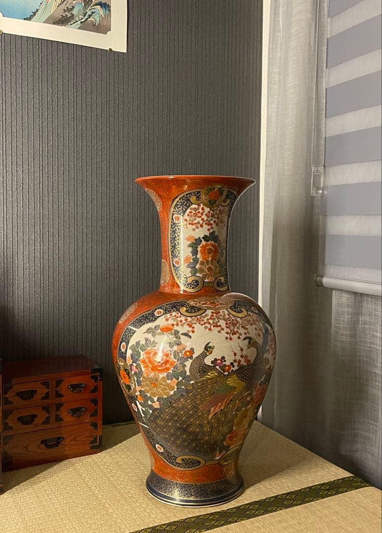 有田焼 伊万里焼 梅牡丹孔雀獅子図 金襴手 大花瓶 68.5cm 花瓶