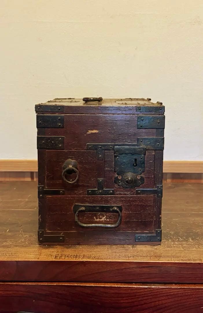 724 時代箱 収納箱　小物入れ　小引出し　墨道具入れ　古道具