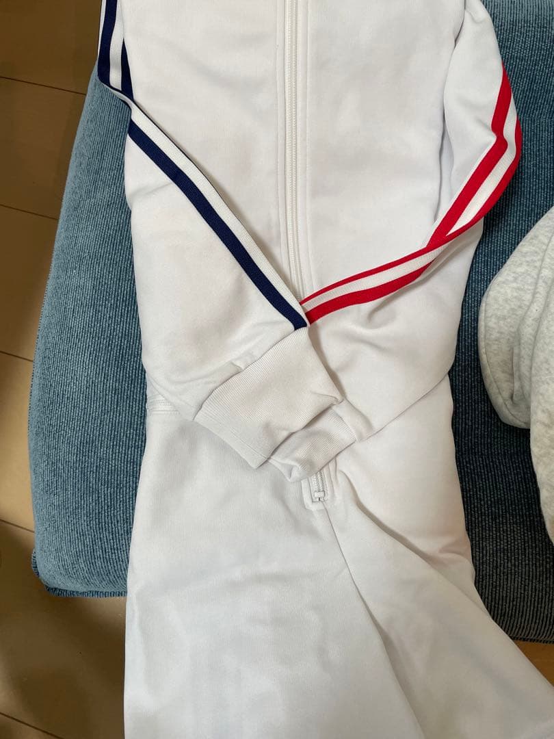 あのちゃん着用 adidas ジャージ オールインワン