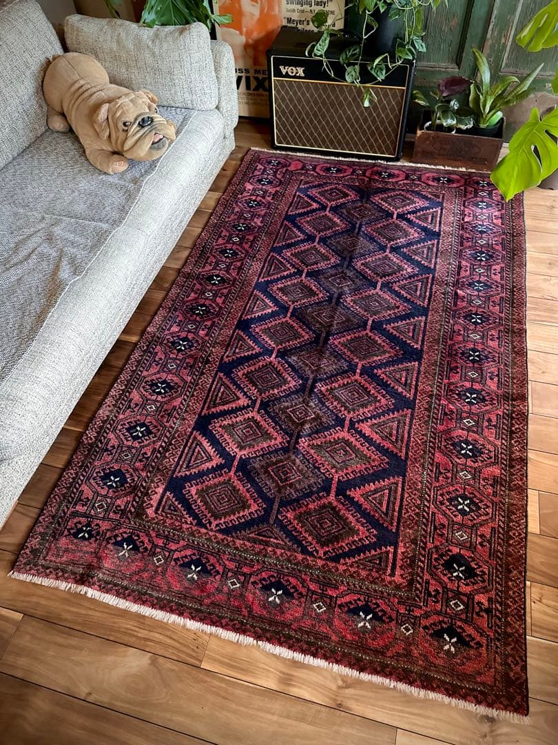 トライバルラグ　ヴィンテージラグ　アフガンラグ　バルーチ族　プリミティブアート