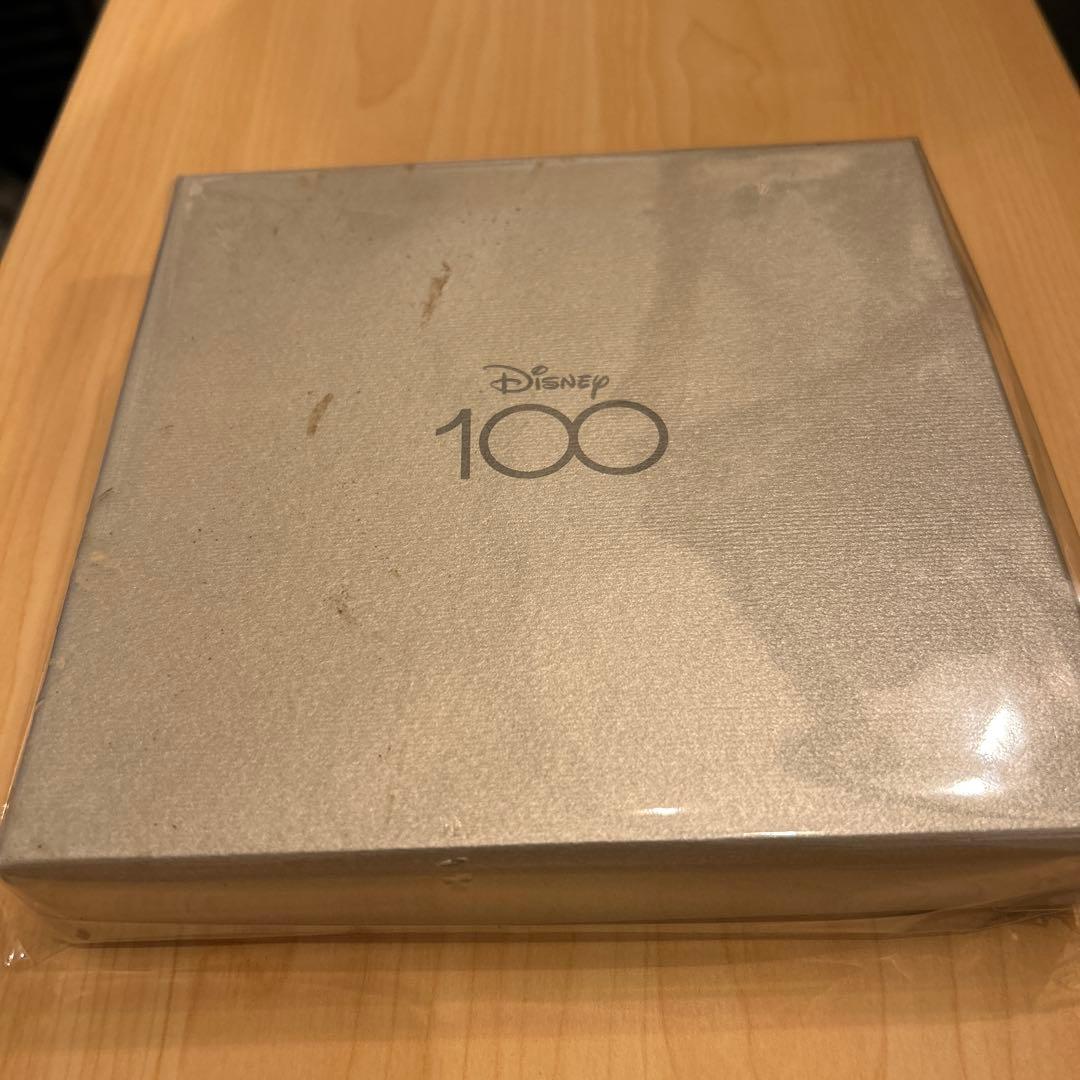 Disney100 記念 Suicaカード & 収納ボックス　新品