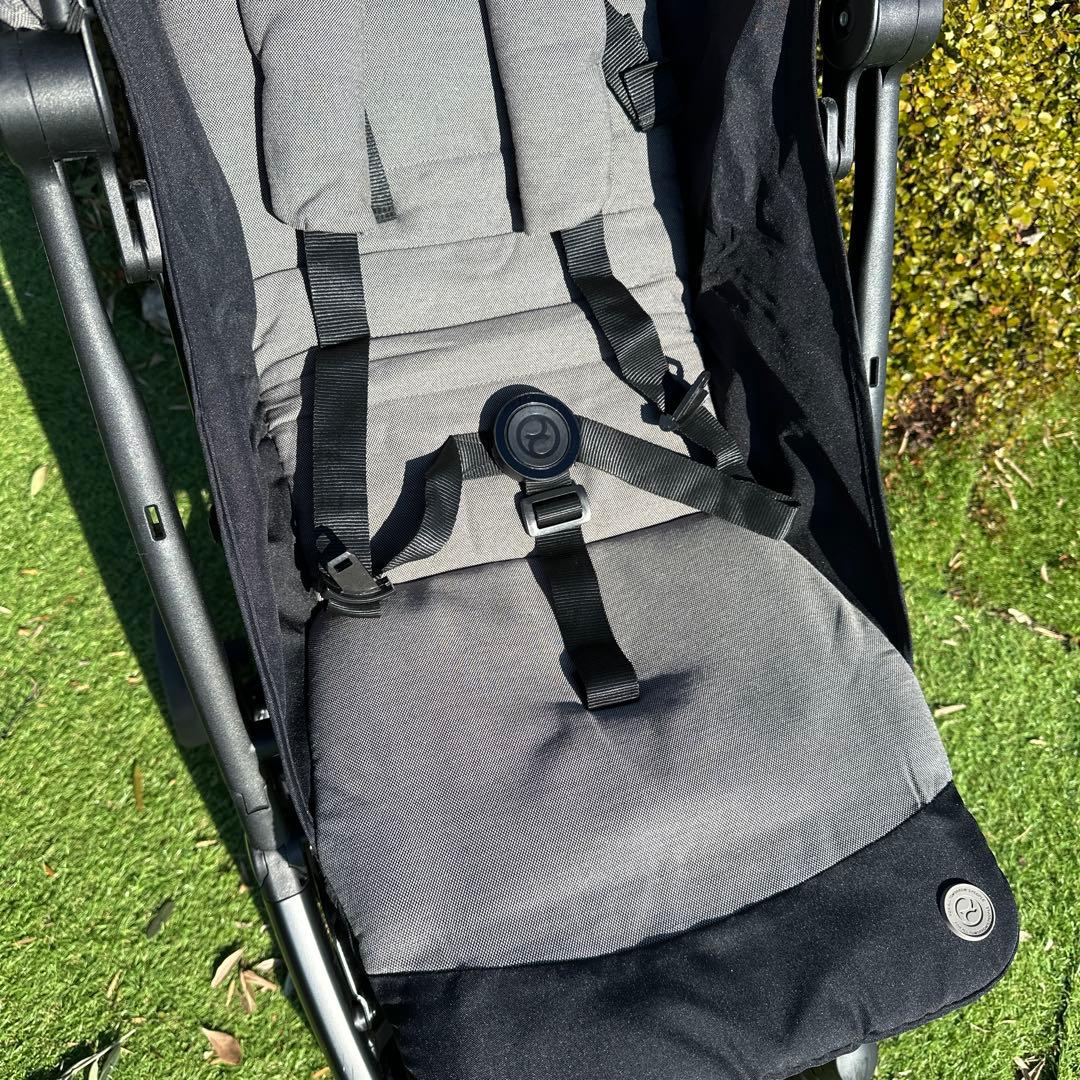 CYBEX リベル ベビーカー 軽量 コンパクト 折り畳み バンパーバー　グレー