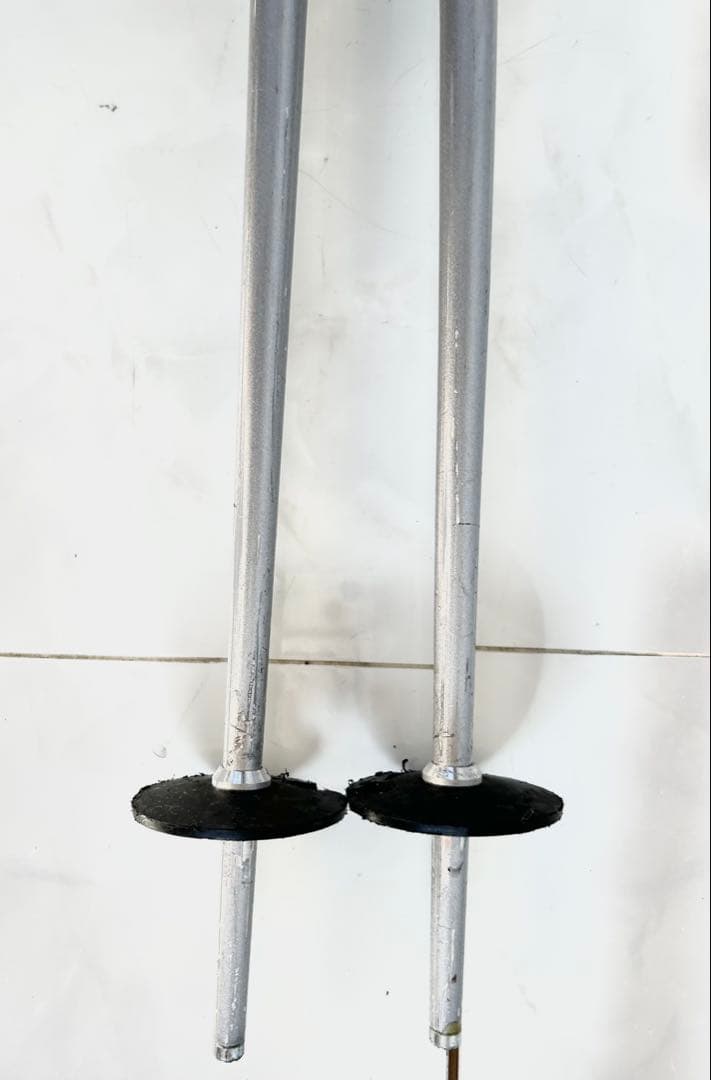 atomic betacarv X 9.18スキー板