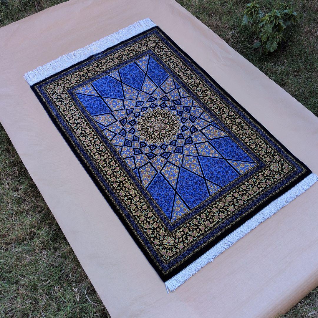 118x77cmペルシャ絨毯(5)・クム産・ギャッベ・絹・じゅうたん・