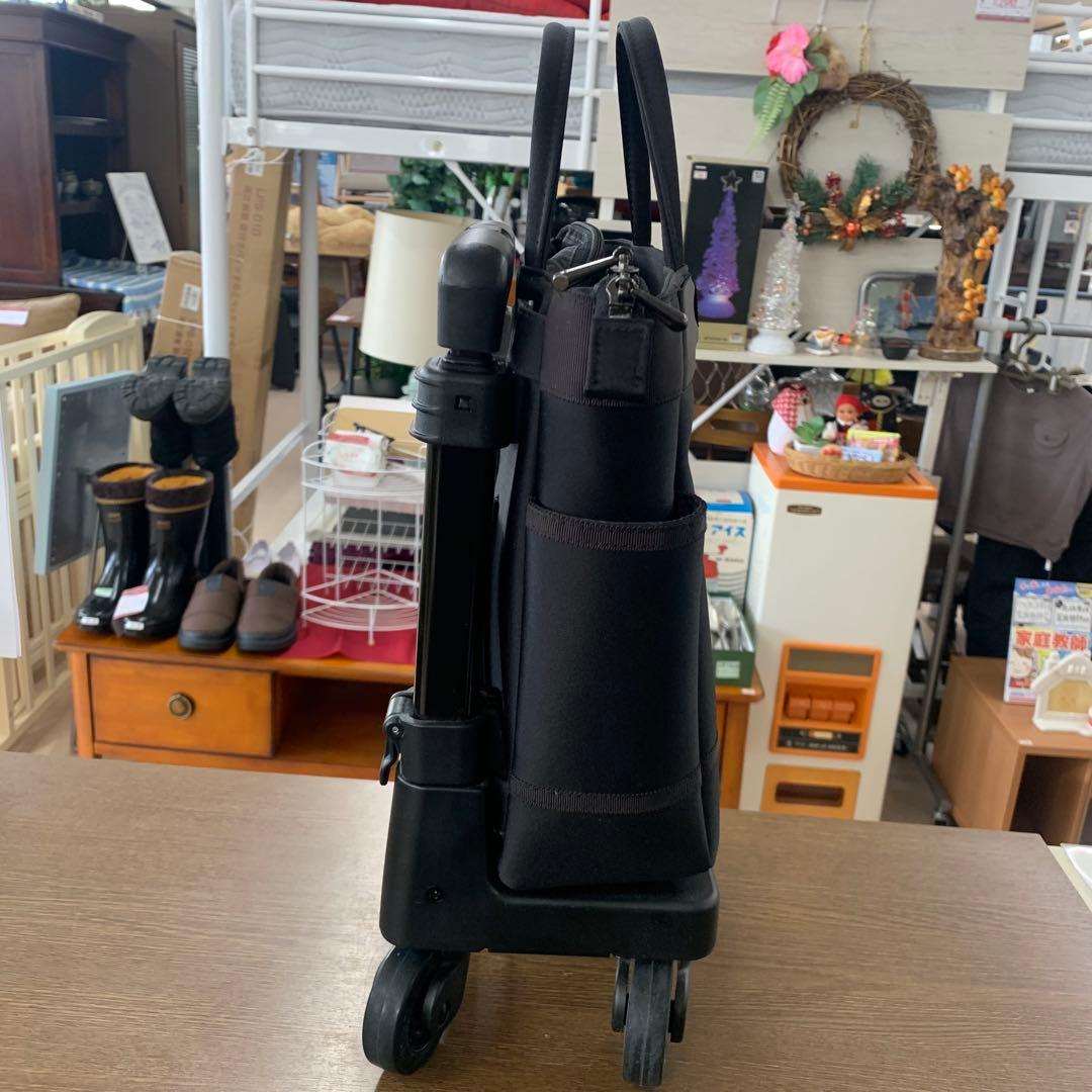 ★ SWANY スワニー キャリーバック 冠婚葬祭 四輪 ストッパー付き 美品