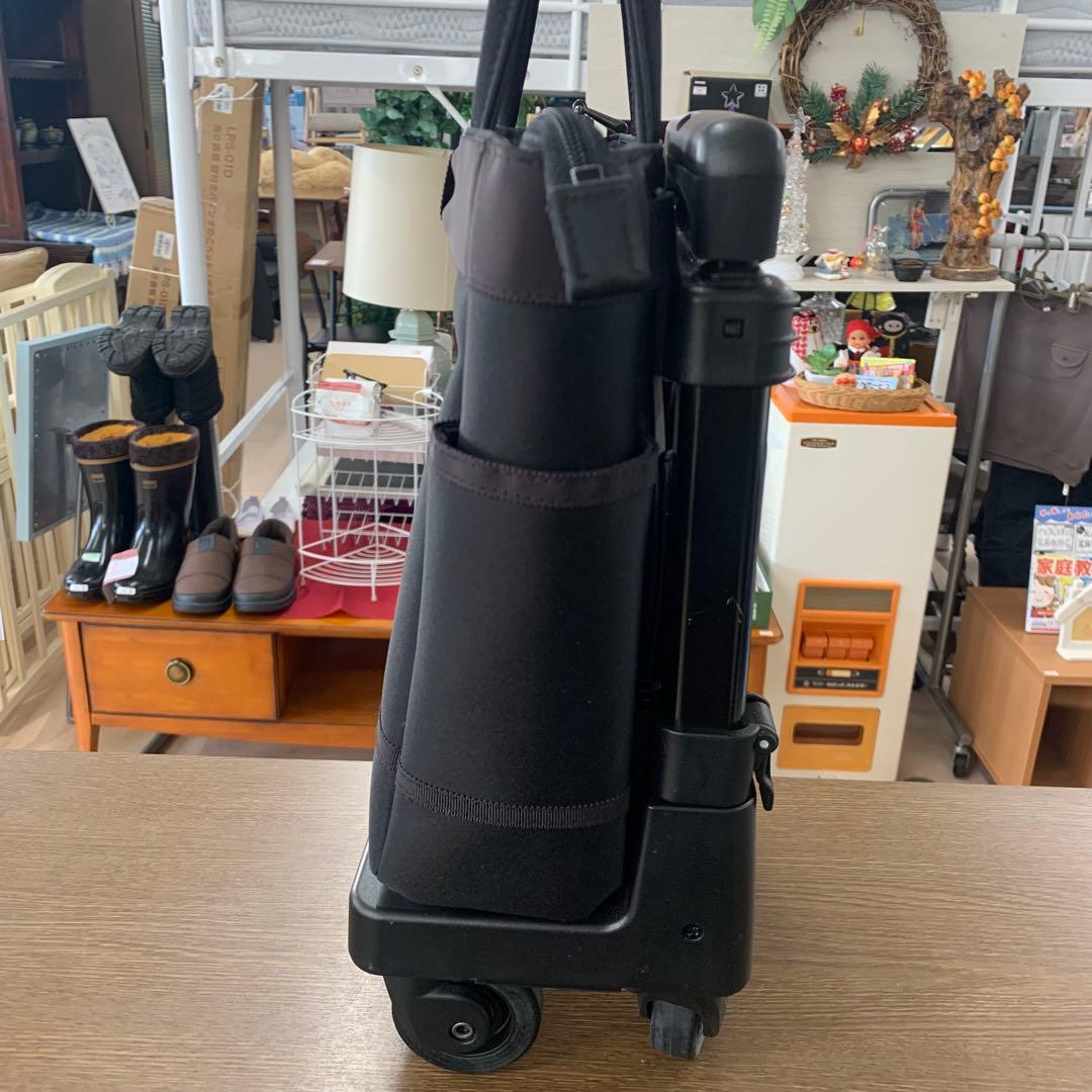 ★ SWANY スワニー キャリーバック 冠婚葬祭 四輪 ストッパー付き 美品